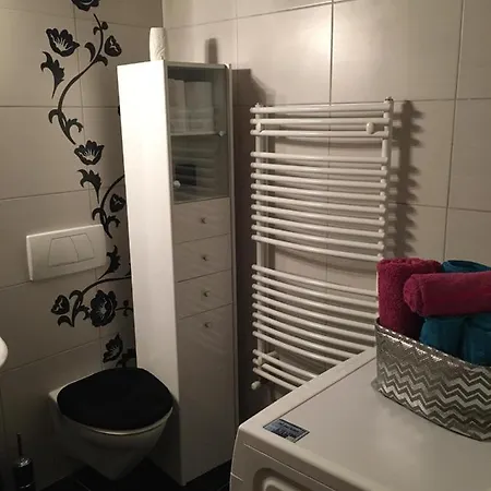 Апартаменти Apartament Sweet Dreams Брашов